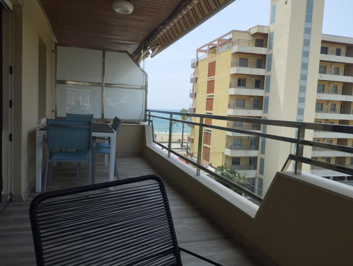 Atico Frente Al Mar Con Parking Para 5 Personas Calafell Eksteriør billede