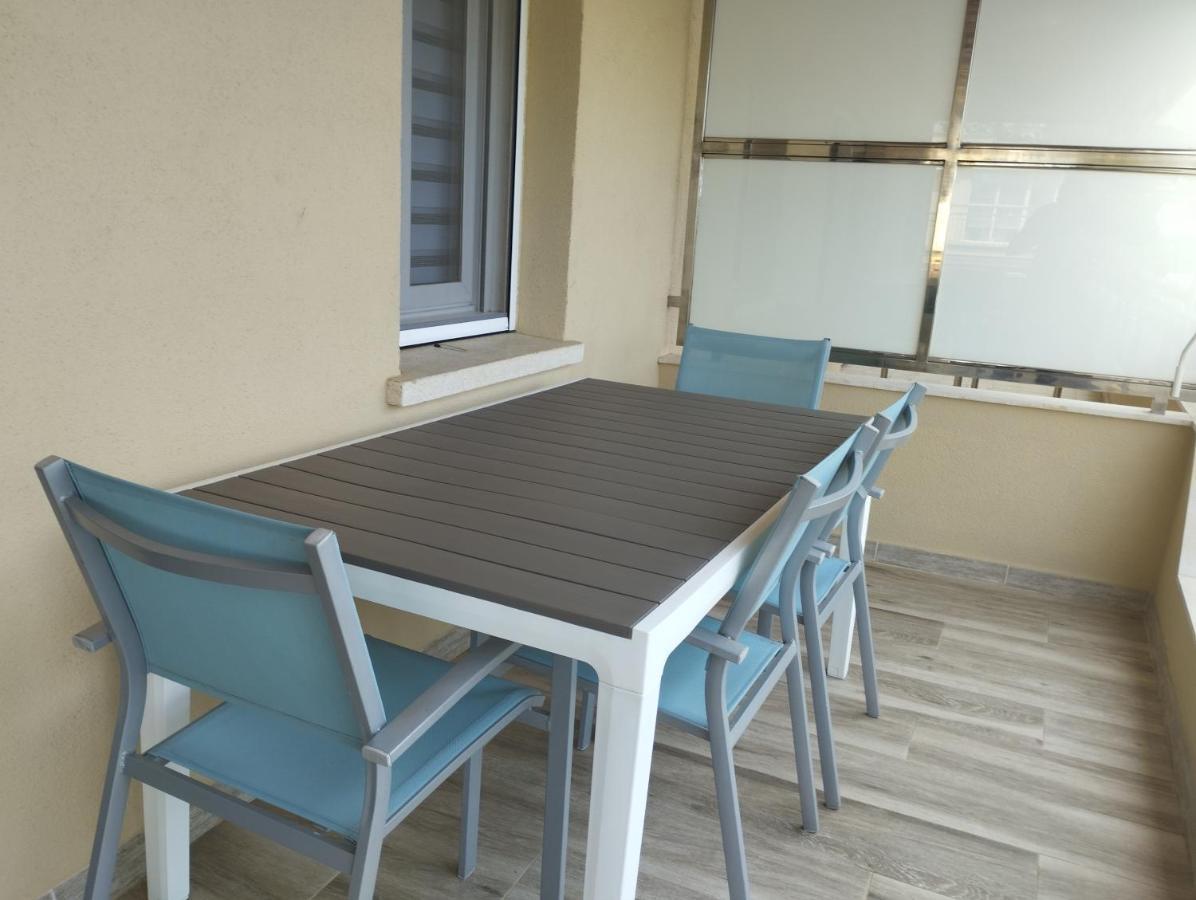 Atico Frente Al Mar Con Parking Para 5 Personas Calafell Eksteriør billede